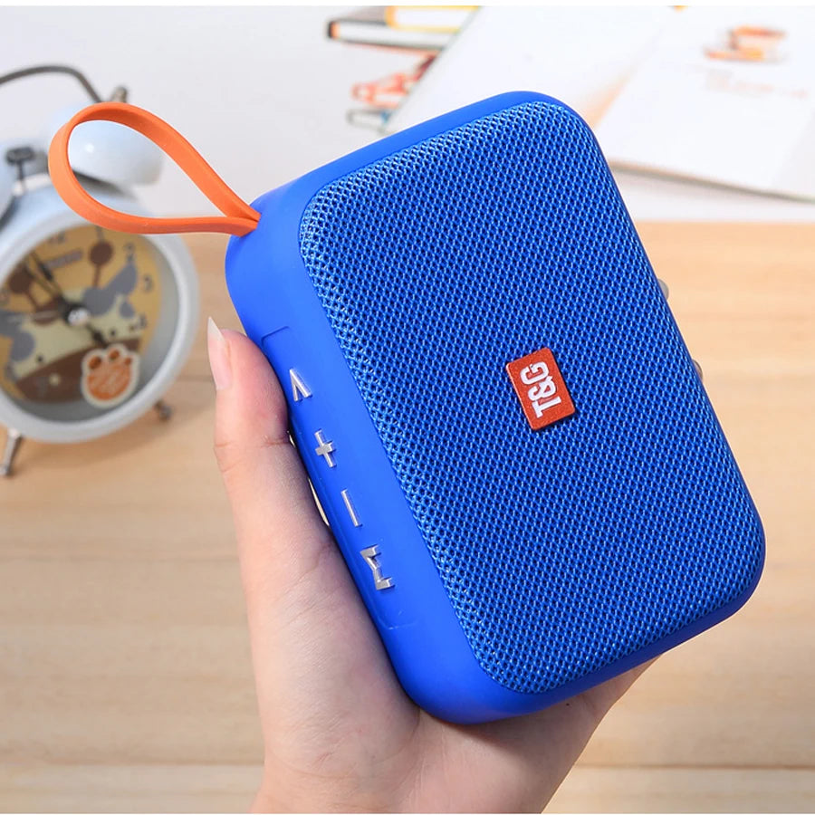 Altavoz inalámbrico Bluetooth portátil Mini Radio FM Impermeable Pequeño Subwoofer Caja de Sonido Música Woofer Computadora PC AUX Caixa De Som