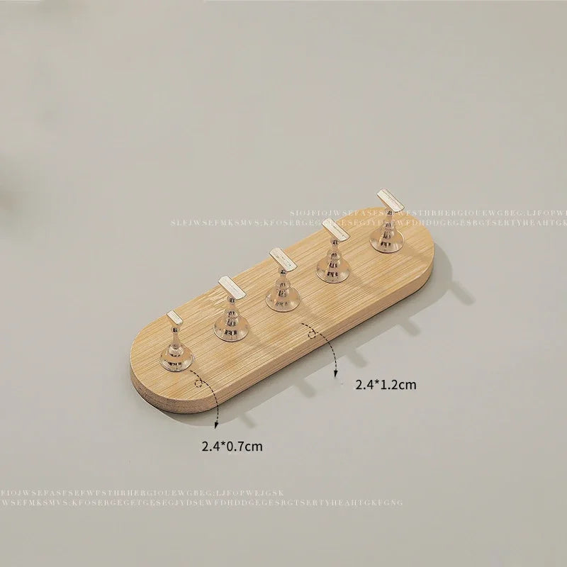 5 or 10pcs/set Magnetic Nail Holder Practice Display Stand Wood Showing Shelf Nail Art Tool Nail Polish Display Stand
