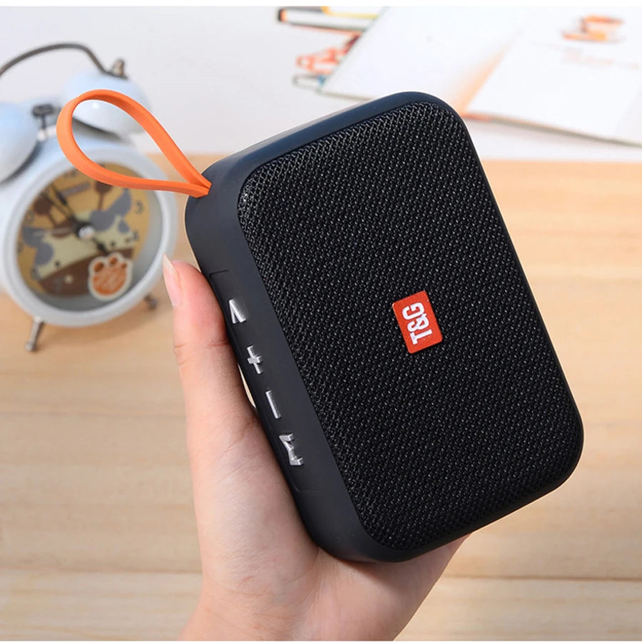 Altavoz inalámbrico Bluetooth portátil Mini Radio FM Impermeable Pequeño Subwoofer Caja de Sonido Música Woofer Computadora PC AUX Caixa De Som